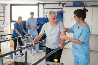 Does Medicare Cover Physical Therapy in Skilled Nursing Facilities?